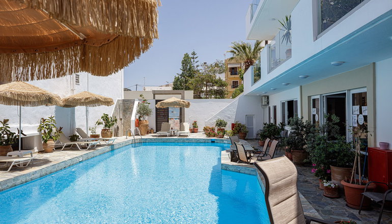 Kasteli Studios & Apartments
