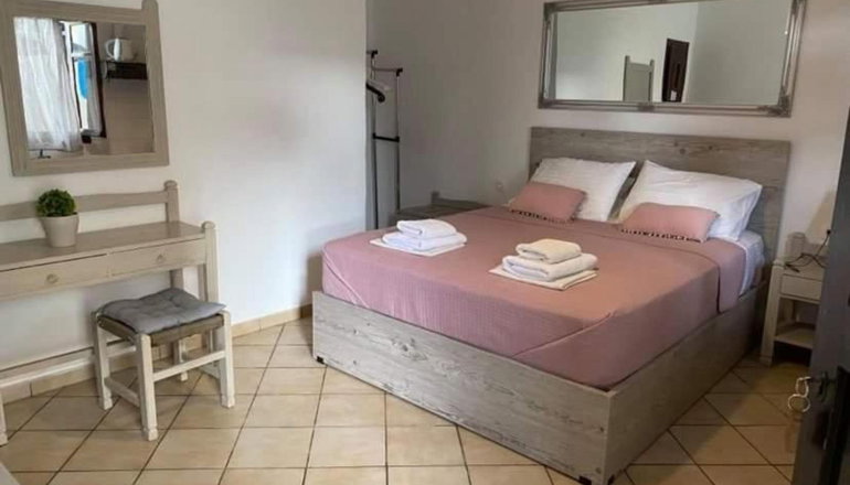 Kasteli Studios & Apartments