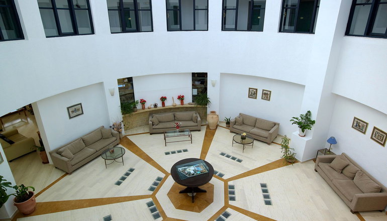 4* Malia Bay Beach Hotel & Bungalows