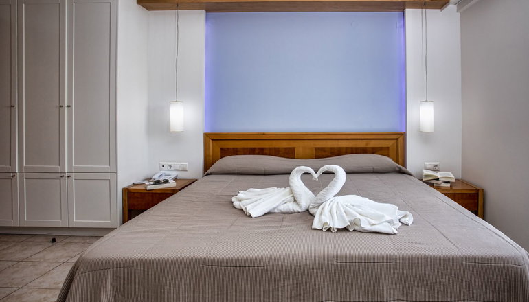 Mary Hotel Apts & Mary Royal Suites