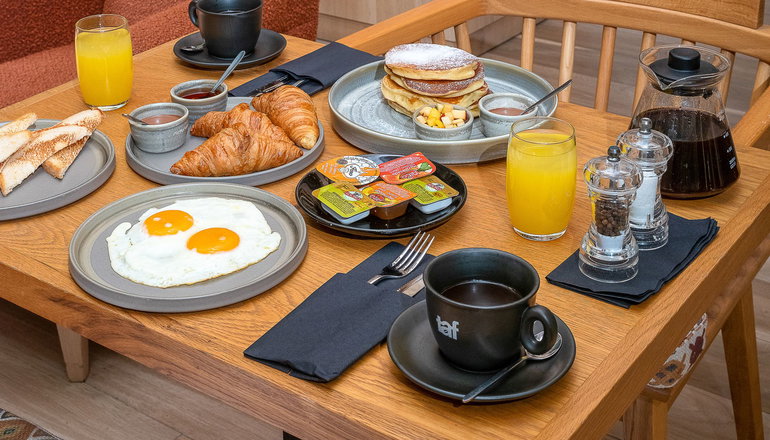 4* Metropole Urban Hotel