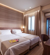 4* Metropole Urban Hotel