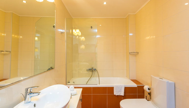 4* Pantheon Villas & Suites