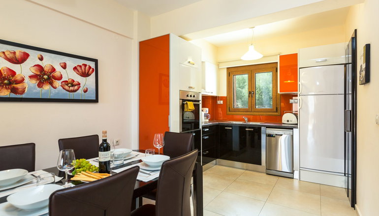 4* Pantheon Villas & Suites