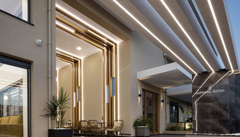 4* Sapphire Blue Suites