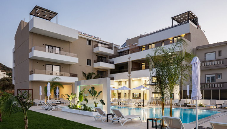 4* Sapphire Blue Suites