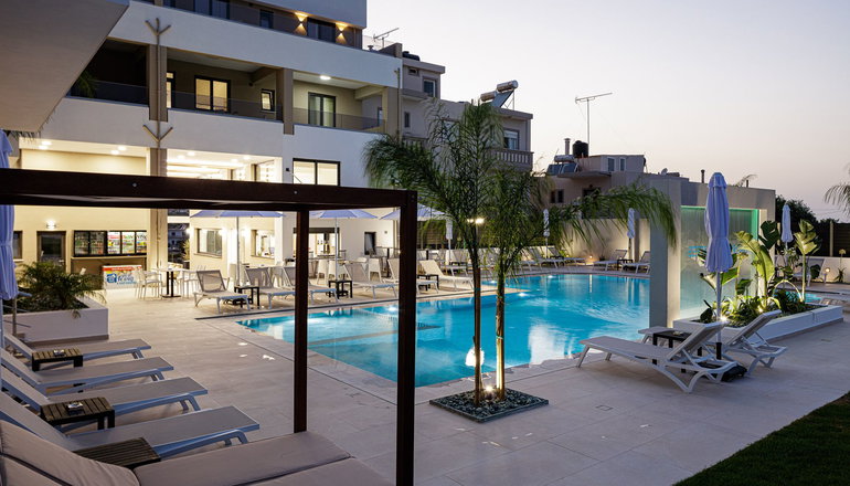 4* Sapphire Blue Suites