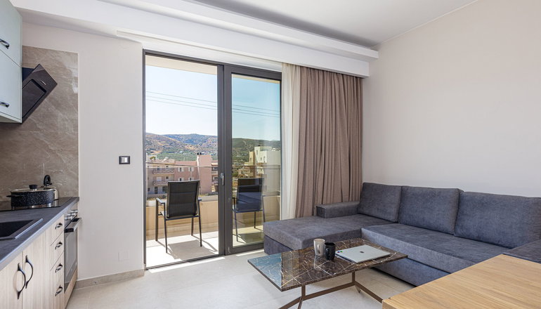 4* Sapphire Blue Suites