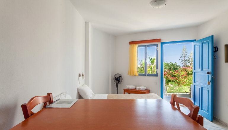 Grace Studios & Apartments