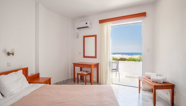 Grace Studios & Apartments