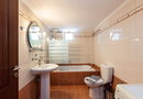 Helena's Aparthotel