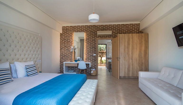 Kahlua Bay Apartments