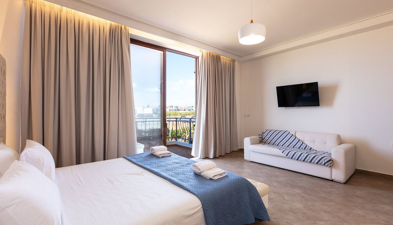 Kahlua Bay Apartments