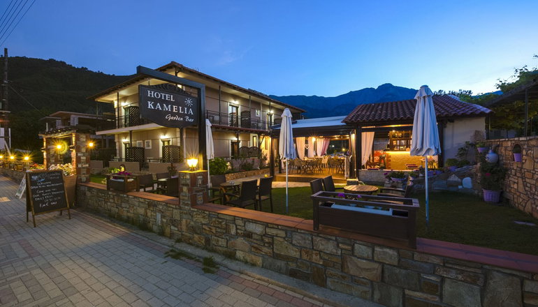 Kamelia & Semeli Hotel