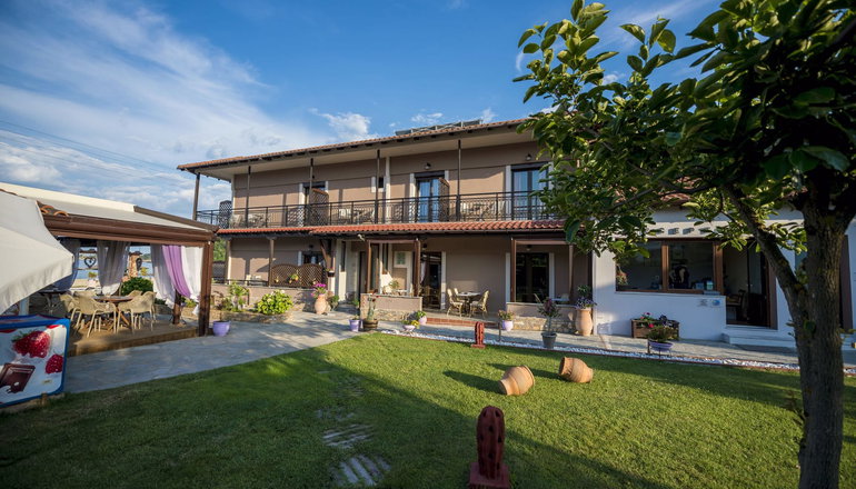 Kamelia & Semeli Hotel