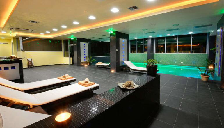 5* Royal Paradise Hotel