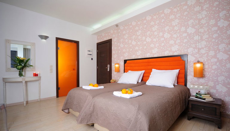 Steris Elegant Beach Hotel & Apartments