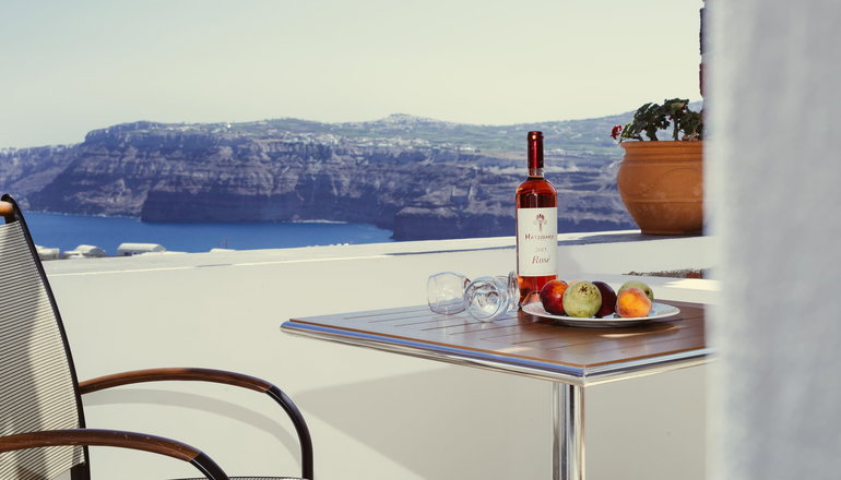 Aelia Suites