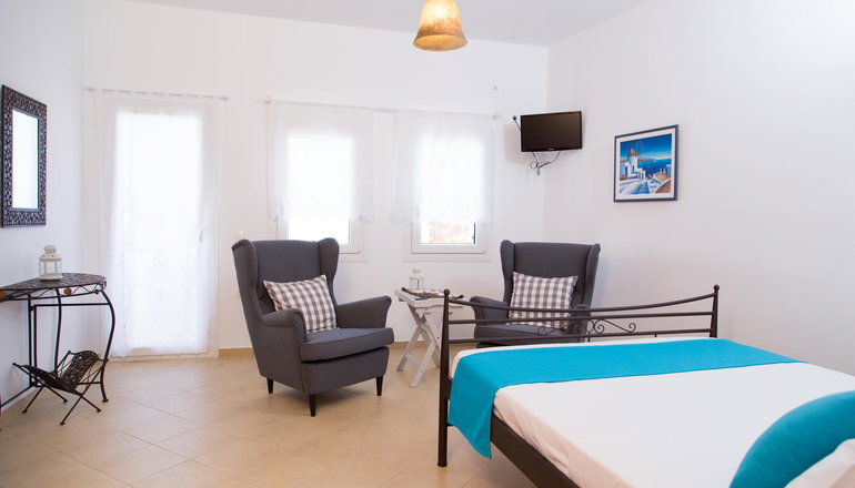 Aelia Suites