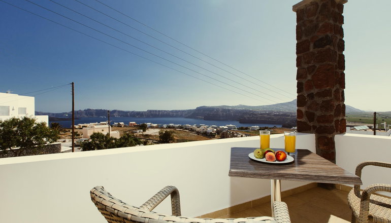 Aelia Suites