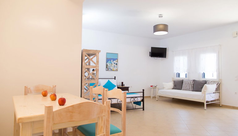 Aelia Suites