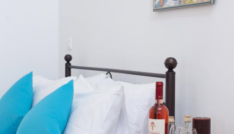 Aelia Suites