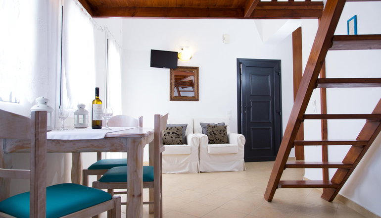 Aelia Suites