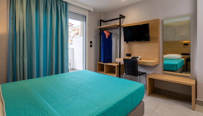 Bemyguest Comfort Zefyros Hotel