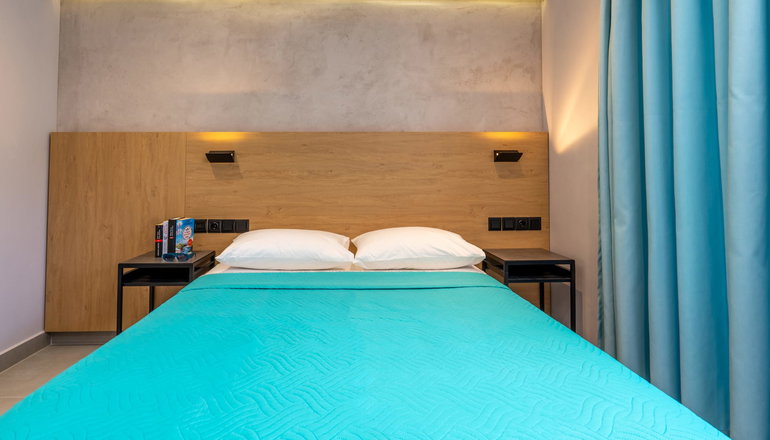 Bemyguest Comfort Zefyros Hotel