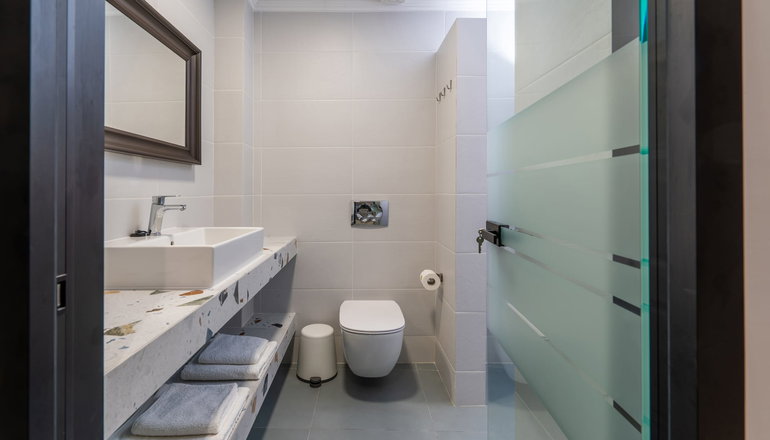 Bemyguest Comfort Zefyros Hotel