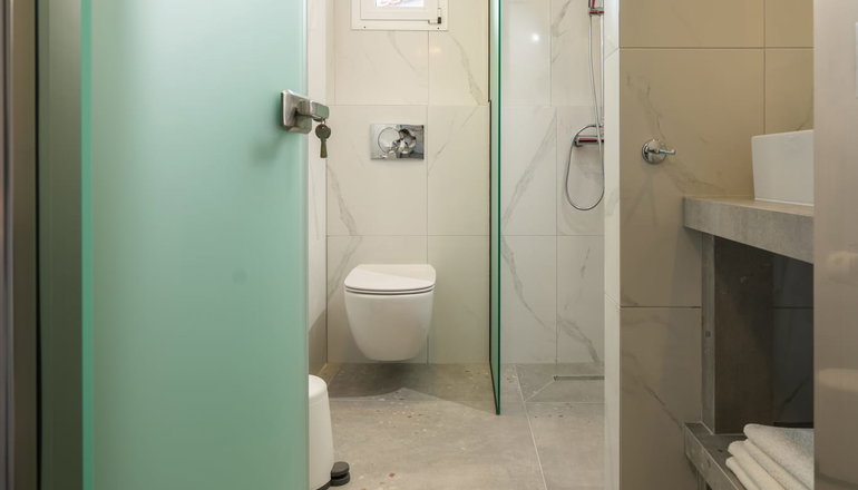 Bemyguest Comfort Zefyros Hotel