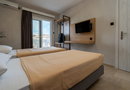 Bemyguest Comfort Zefyros Hotel