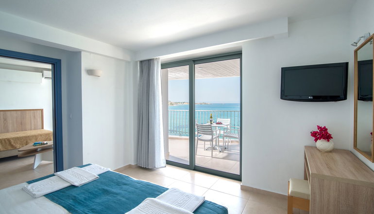 4* Alia Beach Hotel