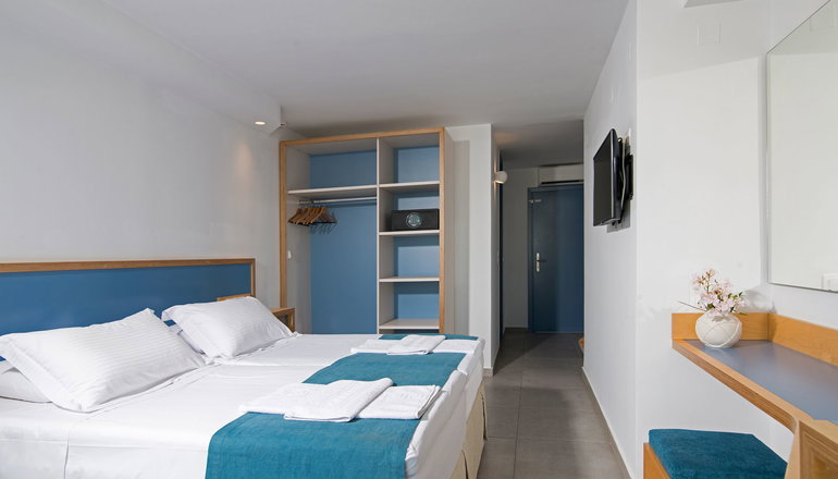 4* Alia Beach Hotel