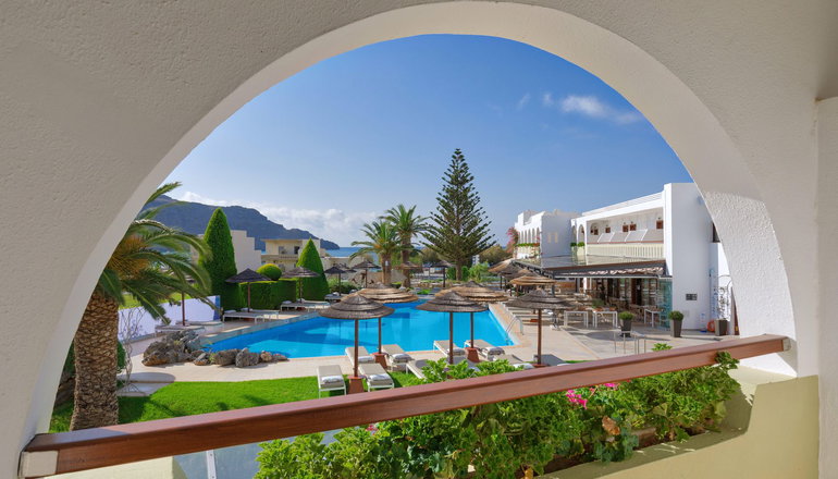 Alianthos Garden Hotel
