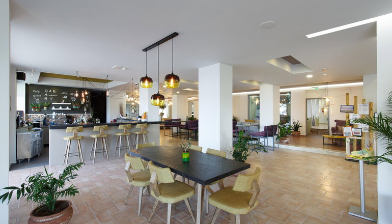 Alianthos Garden Hotel