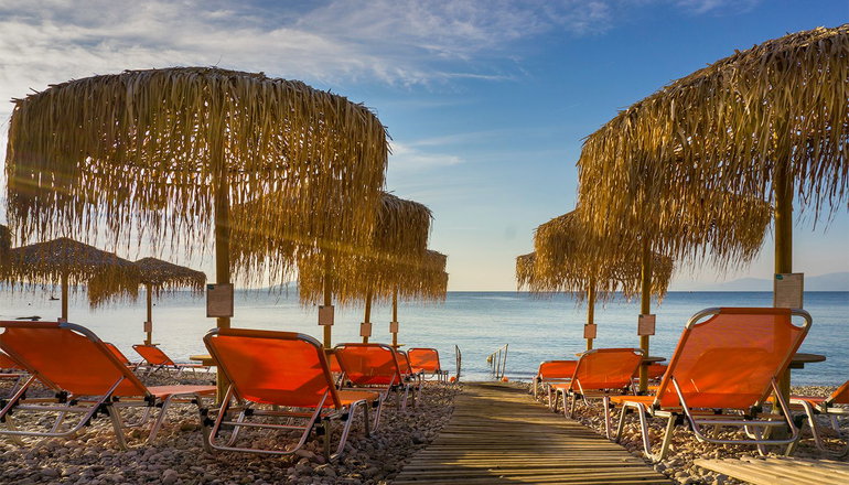 4* The Grove Seaside Hotel