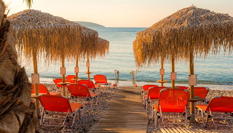 4* The Grove Seaside Hotel