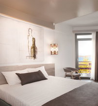 4* The Grove Seaside Hotel