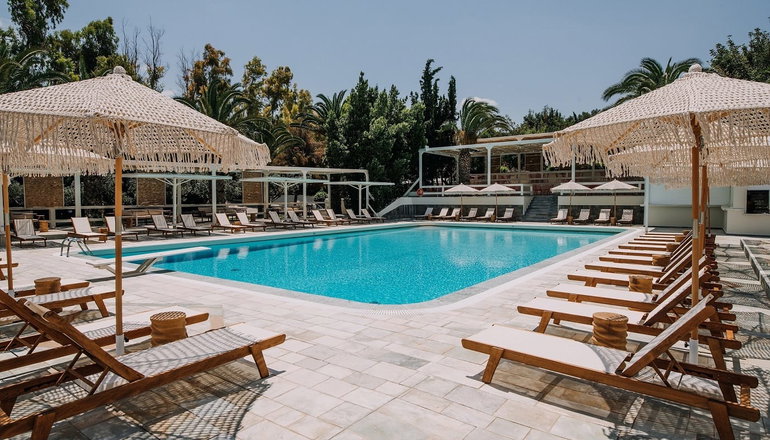 4* Brown Beach Chalkida - Χαλκίδα, Εύβοια