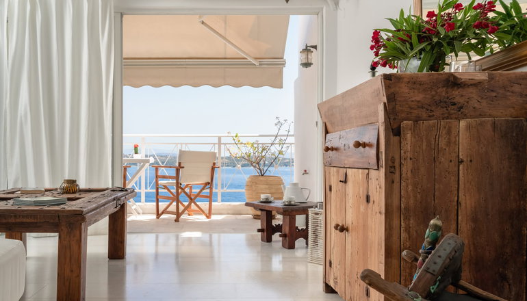 Spetses Blue