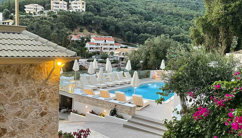 Gallery Suites - Πάργα