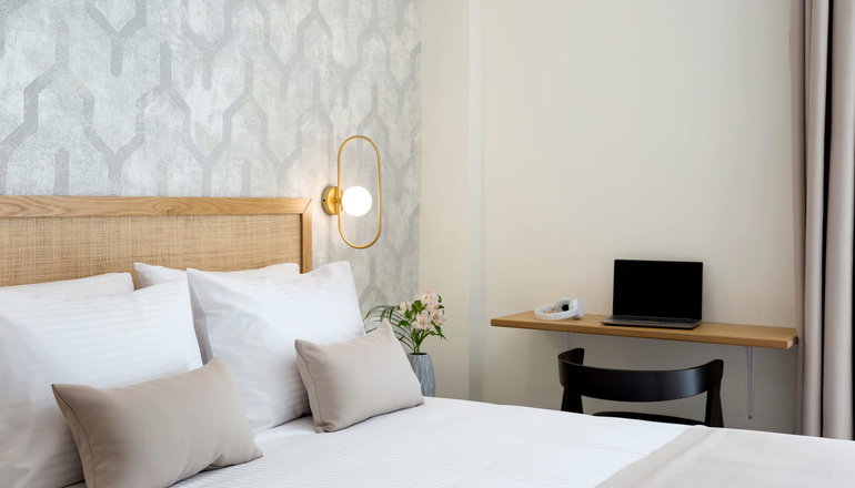 4* Hypnos Inn Athens Hotel