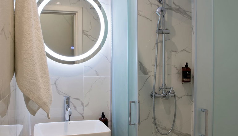 4* Hypnos Inn Athens Hotel