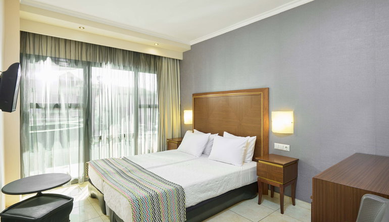 4* Hotel Mediterranean Resort