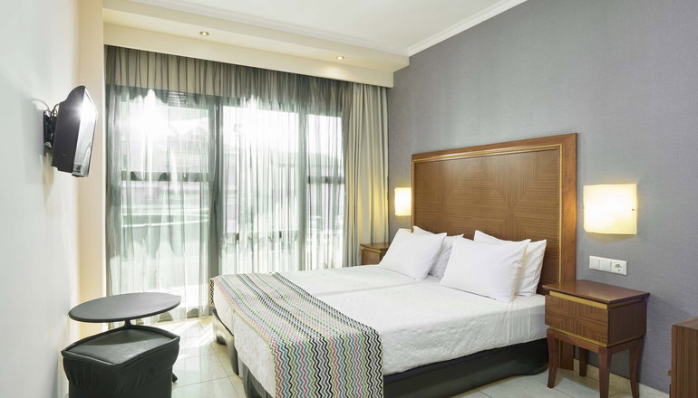 4* Hotel Mediterranean Resort