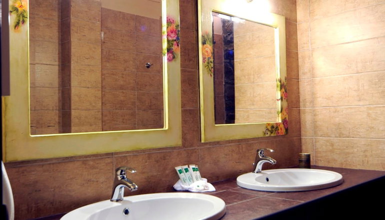 Hotel 1450