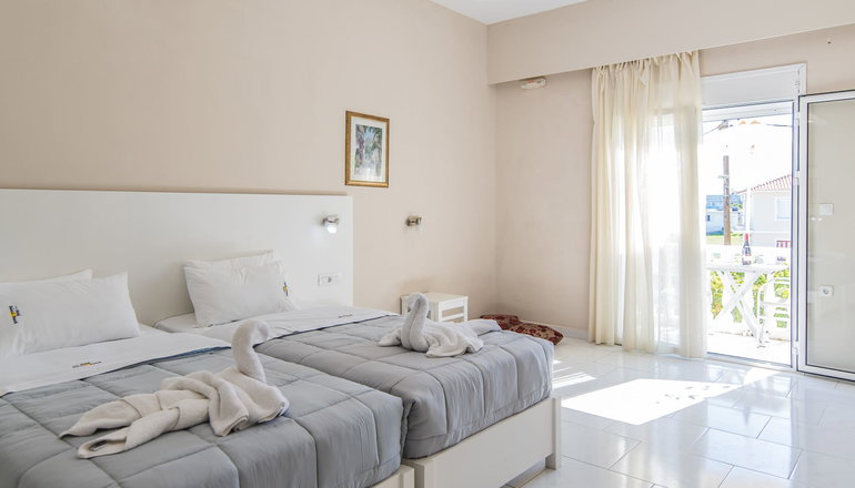 4* Belussi Beach Hotel & Suites - Δροσιά, Ζάκυνθος