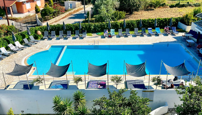 Bruskos Hotel & Suites - Άγιος Γεώργιος Αργυράδων, Κέρκυρα