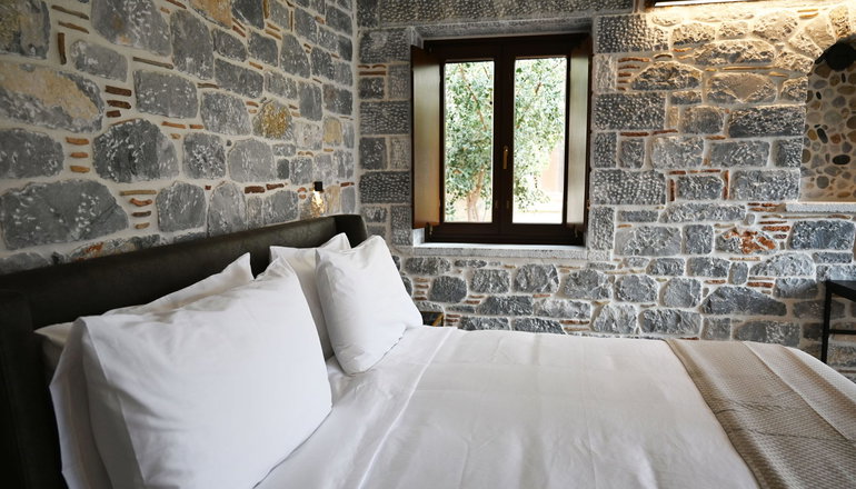 4* Manifest Hotel